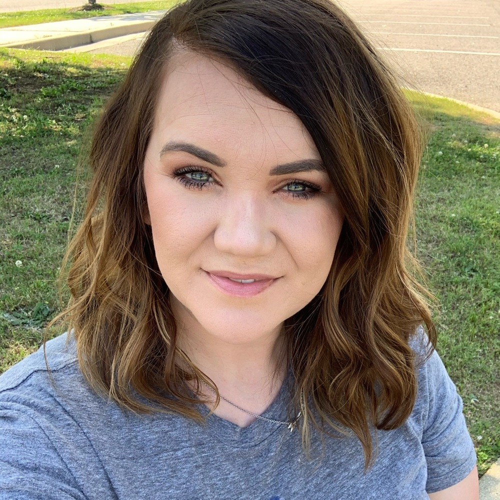 Meet your Posher, Megan